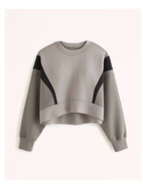 NWOT Abercrombie YPB neoKNIT Mini Crew Crop Sweater Sweatshirt Small